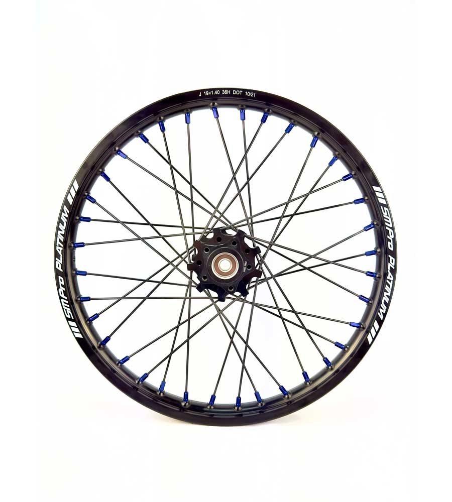 SM Pro Light Bee Wheelset – Black Rim and Blue Nipples - EVFREAKS SM Pro Light Bee Wheelset – Black Rim and Blue Nipples