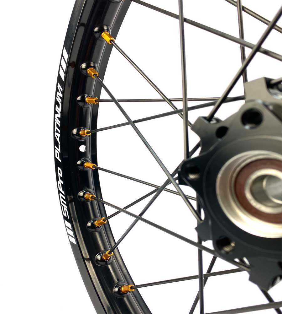 SM Pro Light Bee Wheelset – Black Rim and Golden Nipples - EVFREAKS SM Pro Light Bee Wheelset – Black Rim and Golden Nipples