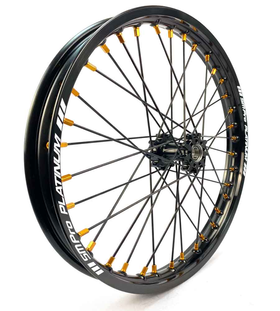 SM Pro Light Bee Wheelset – Black Rim and Golden Nipples - EVFREAKS SM Pro Light Bee Wheelset – Black Rim and Golden Nipples