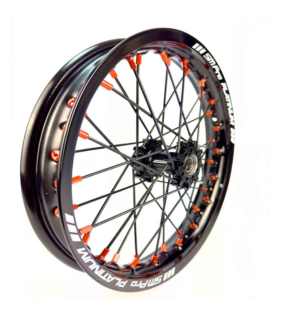 SM Pro Light Bee Wheelset – Black Rim and Orange Nipples - EVFREAKS SM Pro Light Bee Wheelset – Black Rim and Orange Nipples