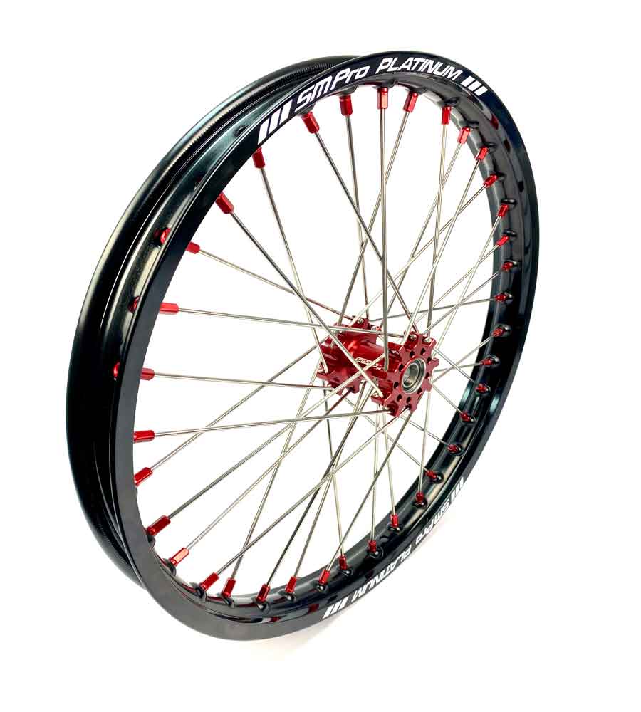 SM Pro Light Bee Wheelset – Red Hub and Red Nipples - EVFREAKSSM Pro Light Bee Wheelset – Red Hub and Red Nipples