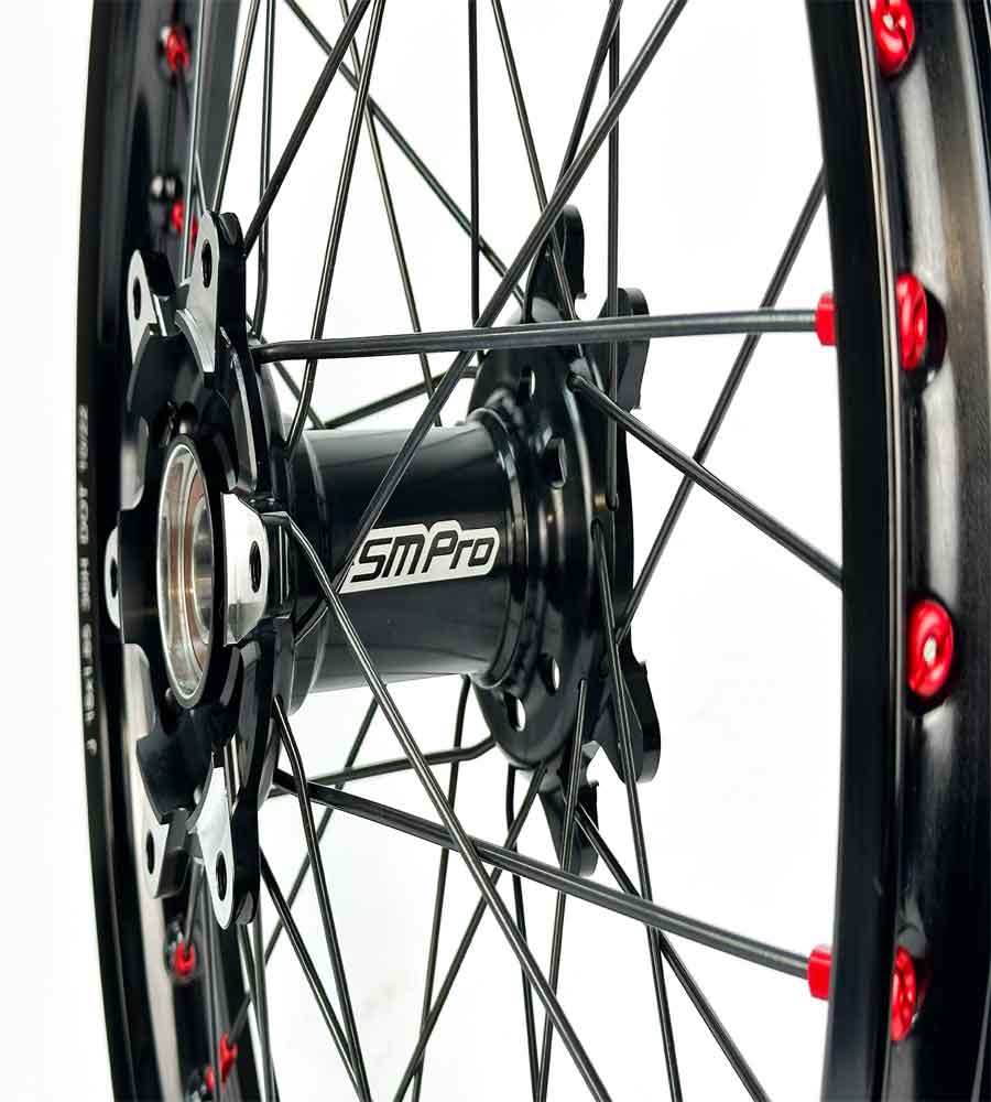 SM Pro Ultra Bee Wheels – Black Hubs and Red Nipples - EVFREAKSSM Pro Ultra Bee Wheels – Black Hubs and Red Nipples