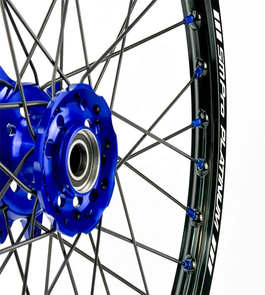 SM Pro Ultra Bee Wheels – Blue Hubs and Blue Nipples - EVFREAKSSM Pro Ultra Bee Wheels – Blue Hubs and Blue Nipples
