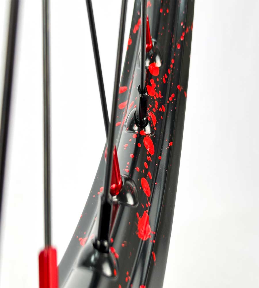 SM Pro Ultra Bee Wheels – Splatterkote Black With Red Splatter and Matte Spokes - EVFREAKSSM Pro Ultra Bee Wheels – Splatterkote Black With Red Splatter and Matte Spokes