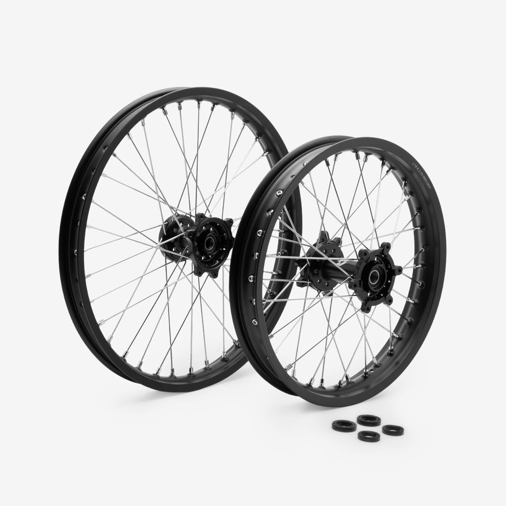 Front and Rear Wheel Set 21inch x 1.6 and 18inch x 2.15